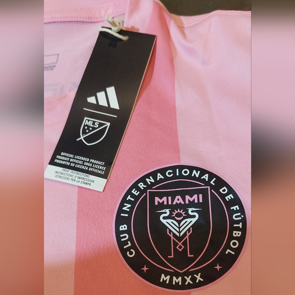 adidas Pink Striped Soccer Jersey with Club Crest - Picture 7 of 8